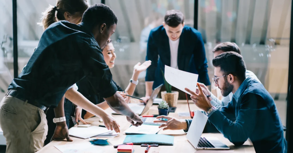how-seos-the-sales-team-can-drive-business-growth-5f0c9b22e8c6d